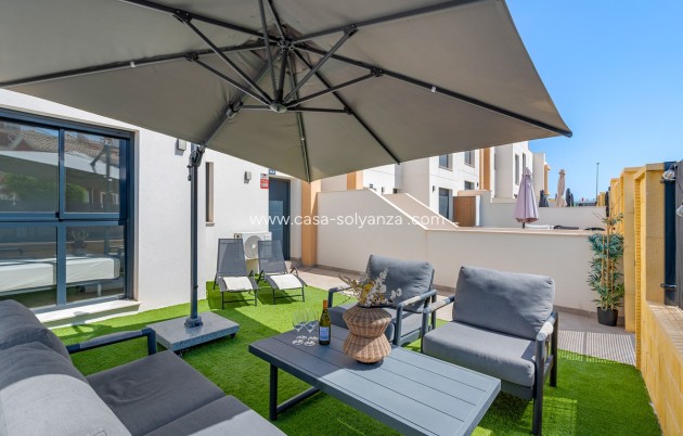 Resale - Apartment / flat - Orihuela - Villamartin