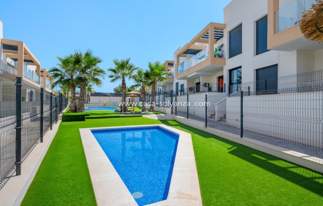 Resale - Apartment / flat - Orihuela - Villamartin