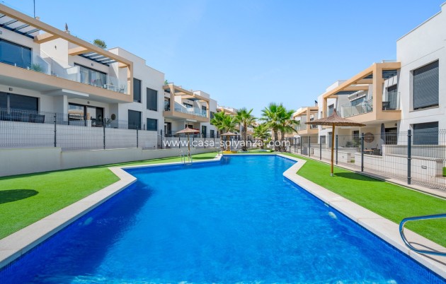 Resale - Apartment / flat - Orihuela - Villamartin