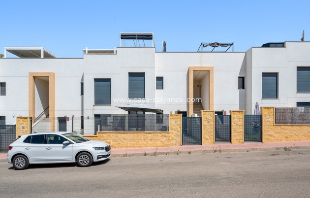 Resale - Apartment / flat - Orihuela - Villamartin