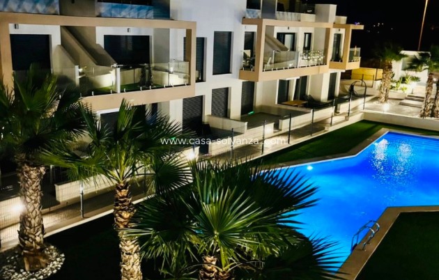 Resale - Apartment / flat - Orihuela - Villamartin