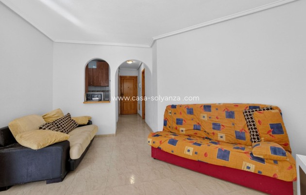 Resale - Apartment / flat - Torrevieja - Torrevieja Centro