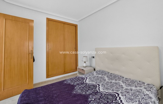 Resale - Apartment / flat - Torrevieja - Torrevieja Centro
