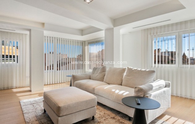 Wiederverkauf - Wohnung - Torrevieja - Torrevieja Centro