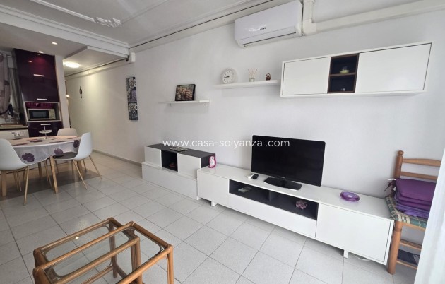 Resale - Apartment / flat - Torrevieja - La Mata