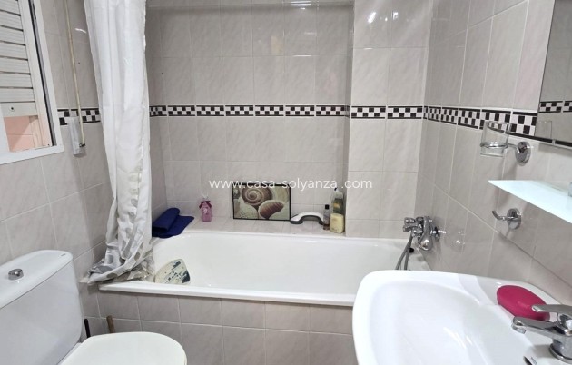 Resale - Apartment / flat - Torrevieja - La Mata