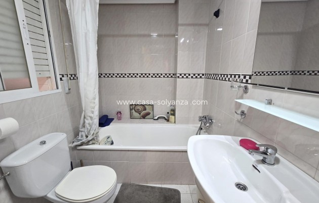 Resale - Apartment / flat - Torrevieja - La Mata