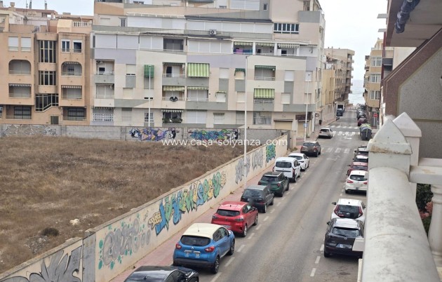 Resale - Apartment / flat - Torrevieja - La Mata