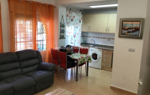 Resale - Apartment / flat - Torrevieja - Costa Blanca