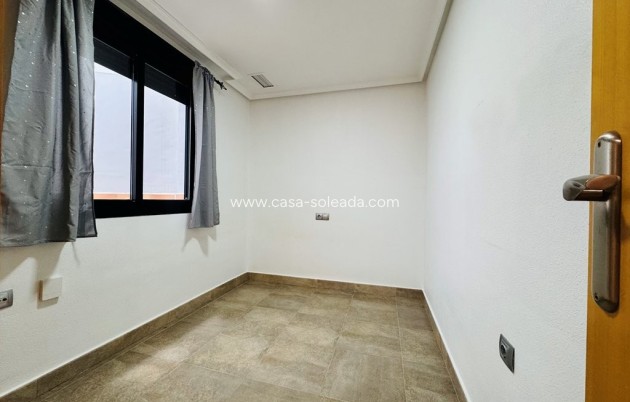 Wiederverkauf - Wohnung - La Mata - Costa Blanca