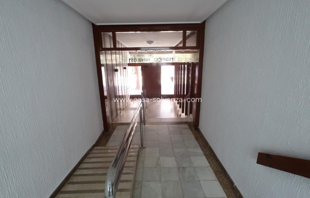 Wiederverkauf - Wohnung - Torrevieja - Torrevieja Centro