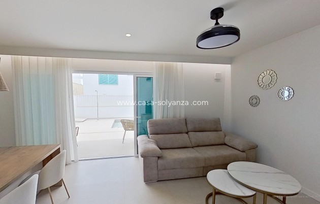 Resale - Bungalow - Pilar de la Horadada - El Mojón