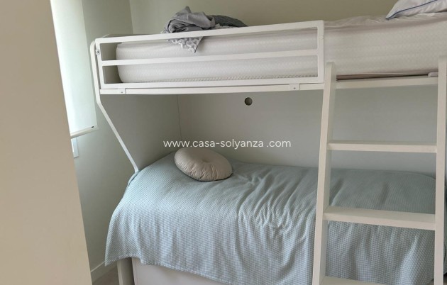 Resale - Bungalow - Pilar de la Horadada - El Mojón