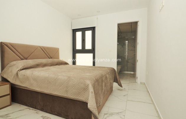 Revente - Appartement - Torrevieja - Torrevieja Centro