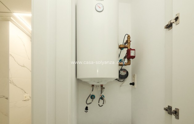 Revente - Appartement - Torrevieja - Torrevieja Centro