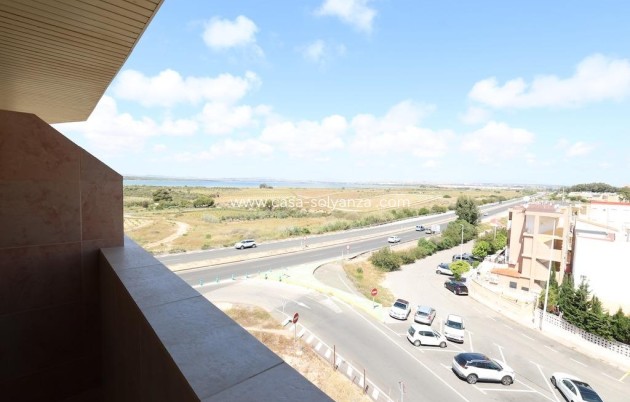 Reventa - Apartamento / piso - Torrevieja - La Mata
