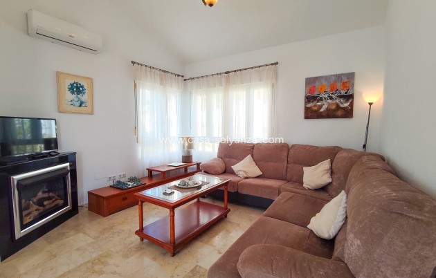 Resale - Villa - Villamartin - Villamartín