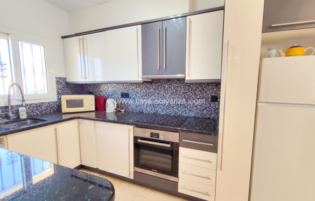 Resale - Villa - Villamartin - Villamartín
