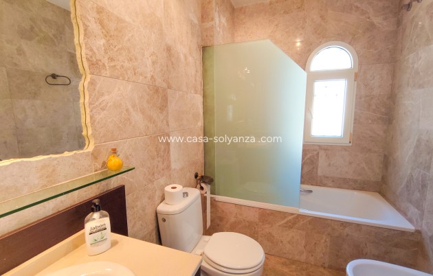 Resale - Villa - Villamartin - Villamartín