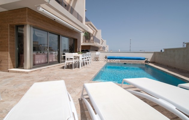 Revente - Villa - Orihuela Costa - Villamartín