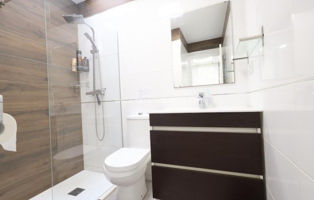 Resale - Bungalow - Torrevieja - Costa Blanca