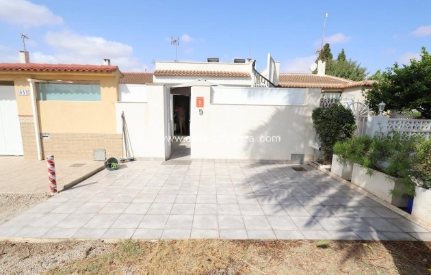 Resale - Bungalow - Torrevieja - Costa Blanca