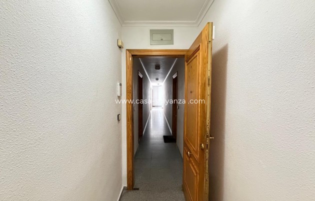 Reventa - Apartamento / piso - Torrevieja - Playa del Cura