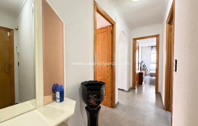 Reventa - Apartamento / piso - Torrevieja - Playa del Cura