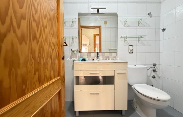 Reventa - Apartamento / piso - Torrevieja - Playa del Cura