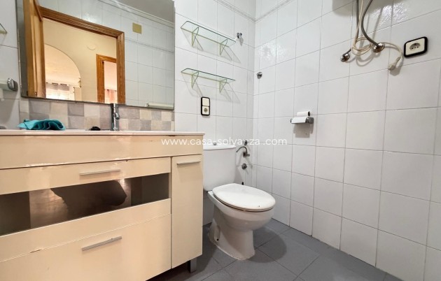 Reventa - Apartamento / piso - Torrevieja - Playa del Cura