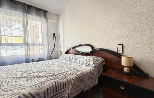 Reventa - Apartamento / piso - Torrevieja - Playa del Cura