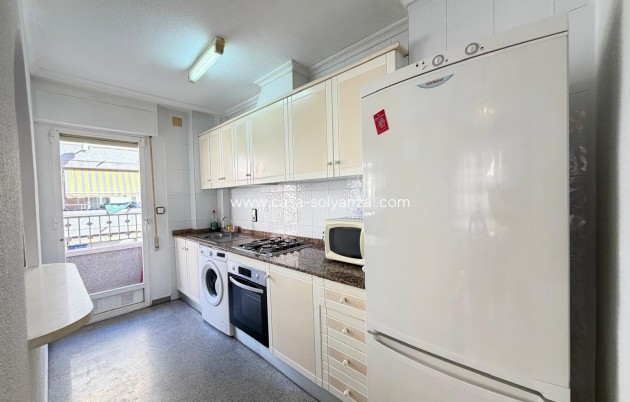 Reventa - Apartamento / piso - Torrevieja - Playa del Cura