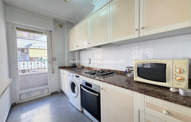 Reventa - Apartamento / piso - Torrevieja - Playa del Cura