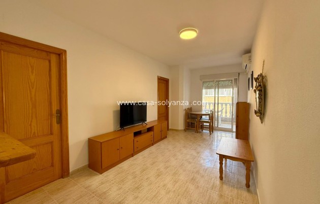 Herverkoop - Appartement / flat - Torrevieja - Playa de los Locos