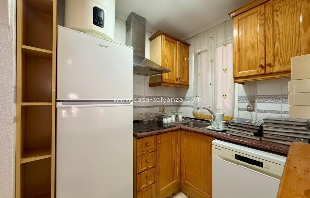 Herverkoop - Appartement / flat - Torrevieja - Playa de los Locos