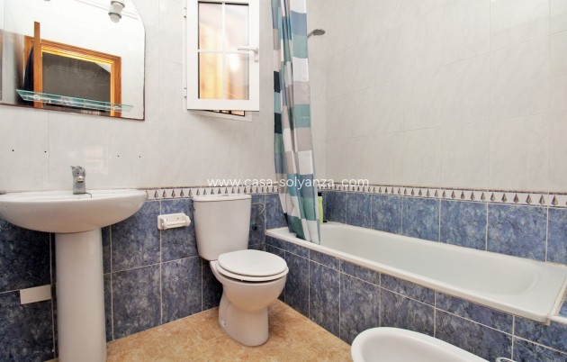 Wiederverkauf - Stadthaus - Villamartín