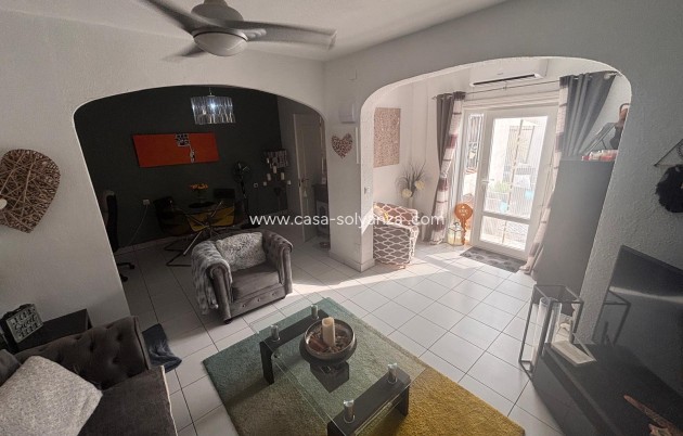 Resale - Apartment / flat - Torrevieja - Costa Blanca