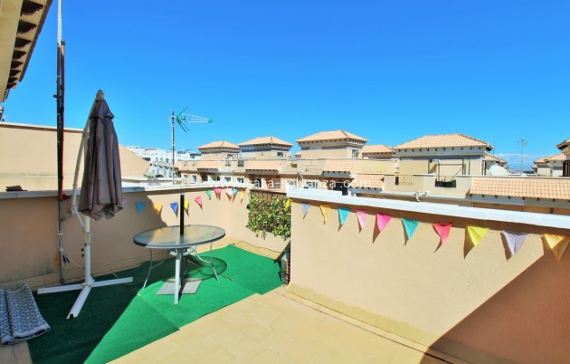 Wiederverkauf - Stadthaus - Villamartín