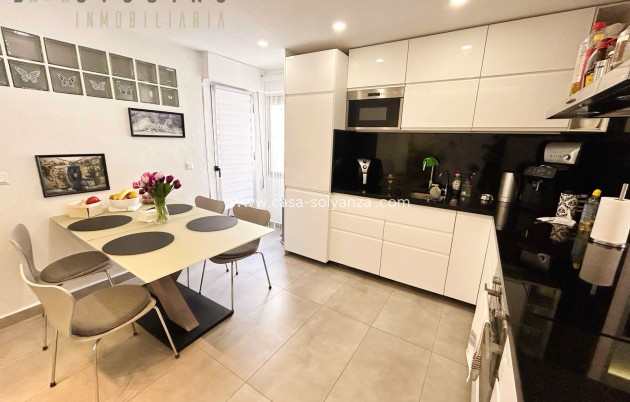 Herverkoop - Appartement / flat - Torrevieja - Playa de los Locos