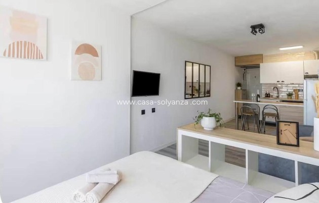 Resale - Apartment / flat - Torrevieja - El chaparral