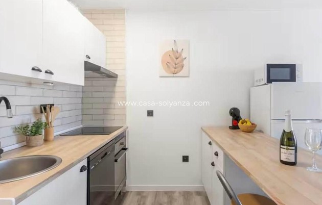 Resale - Apartment / flat - Torrevieja - El chaparral