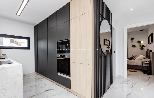 Resale - Apartment / flat - Torrevieja - Habaneras