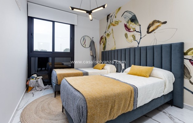Resale - Apartment / flat - Torrevieja - Habaneras