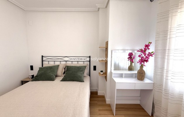 Herverkoop - Appartement / flat - Torrevieja - Torrevieja Centro