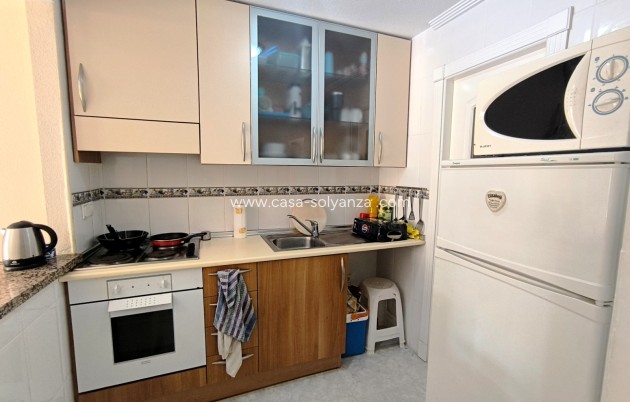 Reventa - Apartamento / piso - Algorfa