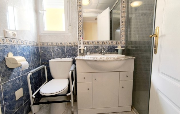 Reventa - Apartamento / piso - Algorfa