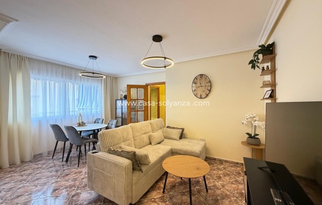 Herverkoop - Appartement / flat - Torrevieja - Center