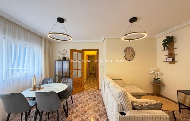 Herverkoop - Appartement / flat - Torrevieja - Center