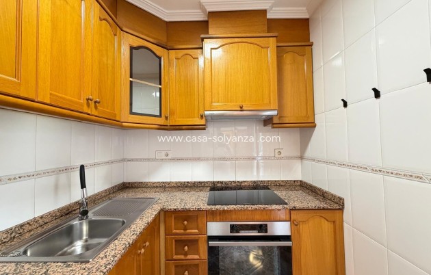 Herverkoop - Appartement / flat - Torrevieja - Center
