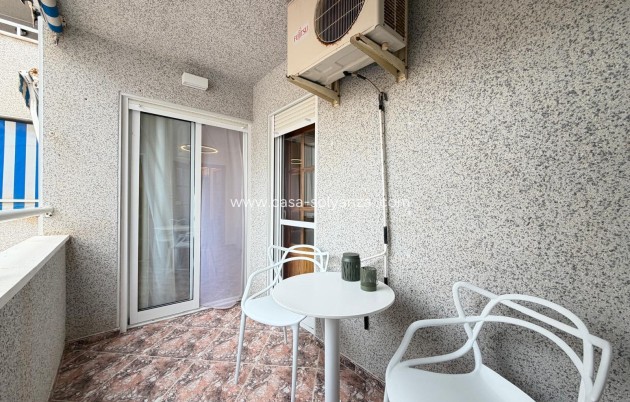 Herverkoop - Appartement / flat - Torrevieja - Center